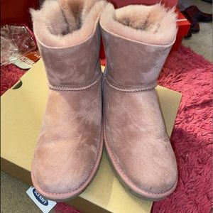 Women’s Pink Dawn Ugg Boots